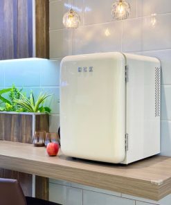 Alternative view of Tủ lạnh mini HCK BC-40RSA 34L – màu kem